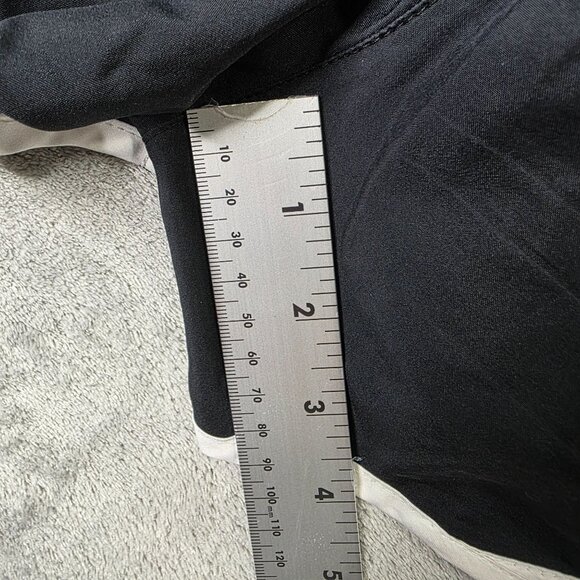 Womens Nike Dri-Fit Black Athletic Running Shorts Polyester 4" Inseam Size XS - Picture 9 of 12